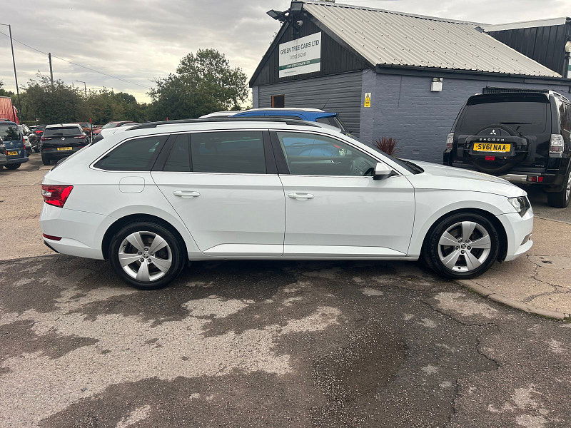 Skoda Superb 2.0 TDI SE Business Estate 5dr Diesel Manual Euro 6 (s/s) (150 ps) 5dr Manual 2025