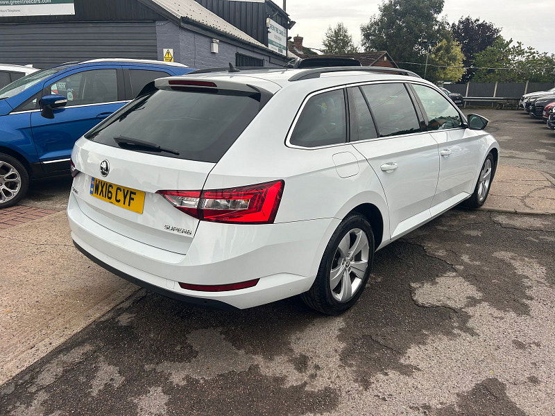 Skoda Superb 2.0 TDI SE Business Estate 5dr Diesel Manual Euro 6 (s/s) (150 ps) 5dr Manual 2025