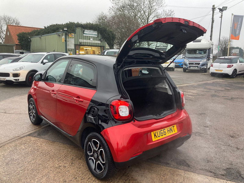 Smart ForFour 1.0 Prime Hatchback 5dr Petrol Manual Euro 6 (s/s) (71 ps) 5dr Manual 2026