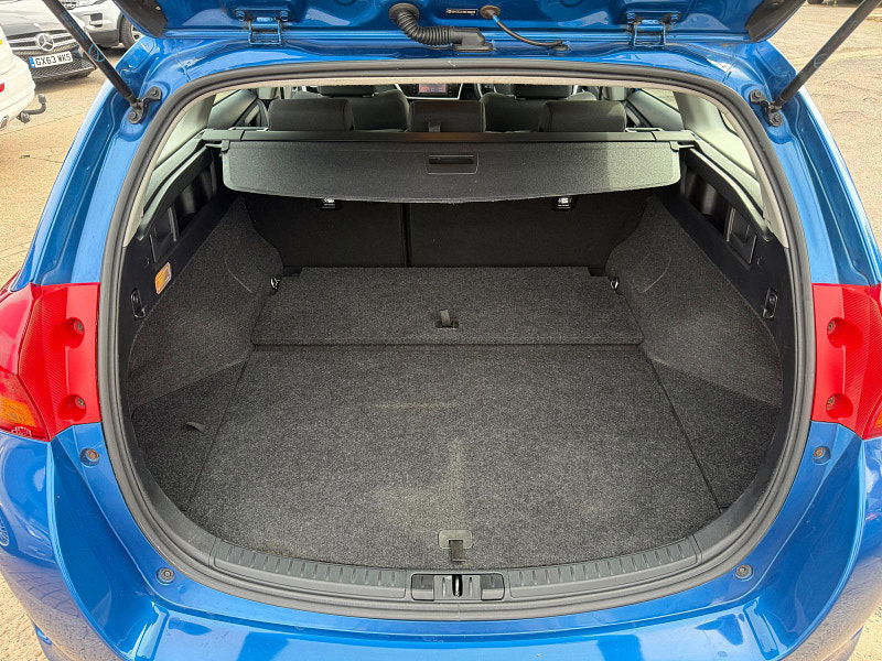 Toyota Auris 1.8 VVT-h Icon Touring Sports 5dr Petrol Hybrid CVT Euro 5 (s/s) (136 ps) 5dr Automatic 2025