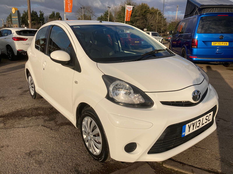 Toyota Aygo 1.0 VVT-i Ice Hatchback 5dr Petrol MultiMode Euro 5 (67 ps) 5dr Automatic 2025