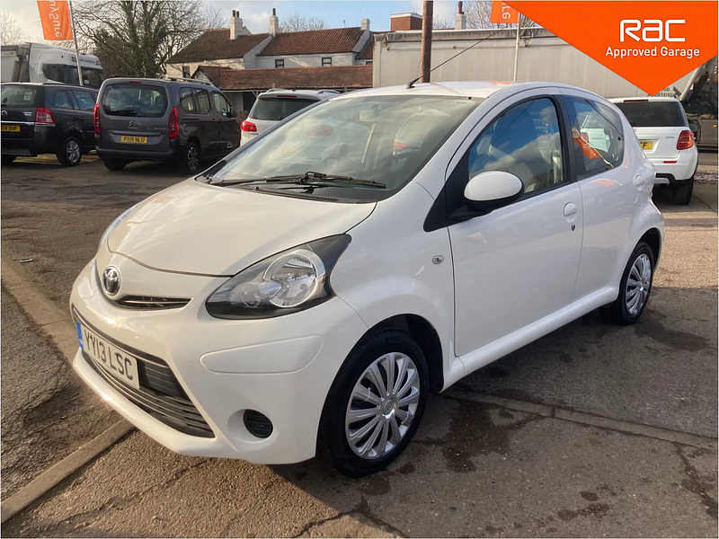 Toyota Aygo 1.0 VVT-i Ice Hatchback 5dr Petrol MultiMode Euro 5 (67 ps) 5dr Automatic 2025