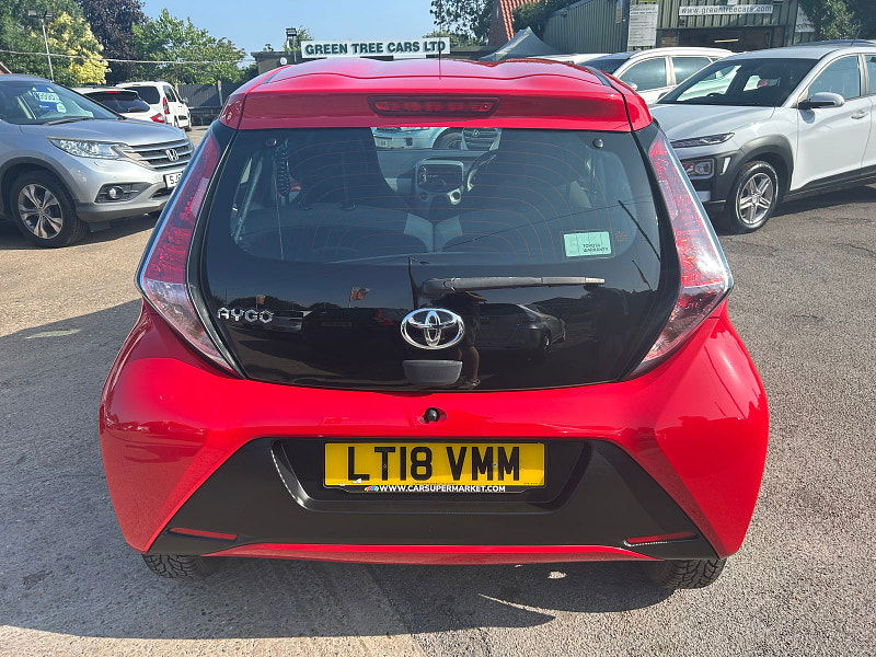 Toyota Aygo 1.0 VVT-i x-play Hatchback 5dr Petrol Manual Euro 6 (68 ps) 5dr Manual 2025