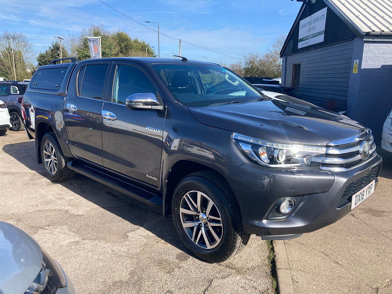 Toyota Hilux 2.4 D-4D Invincible Pickup Double Cab 4dr Diesel Auto 4WD Euro 6 (s/s) (TSS, 3.5t) (150 ps) 4dr Automatic 2026