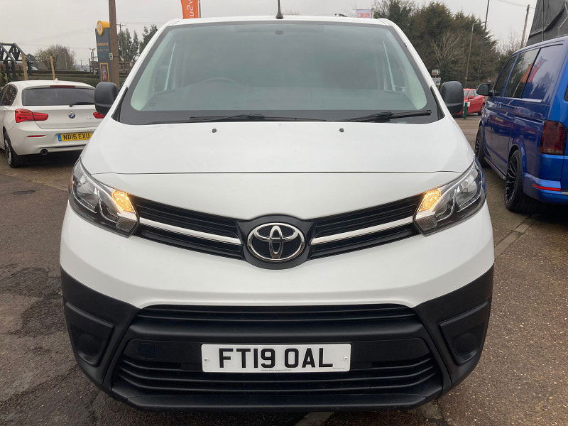 Toyota PROACE 2.0D Active Long Panel Van 6dr Diesel Manual LWB Euro 6 (s/s) (120 ps) 6dr Manual 2025