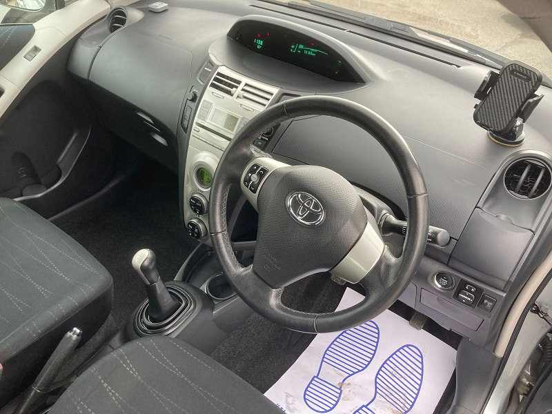 Toyota Yaris 1.3 VVT-i T Spirit Hatchback 5dr Petrol Manual (141 g/km, 85 bhp) 5dr Manual 2026