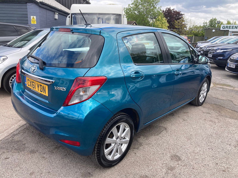 Toyota Yaris 1.33 Dual VVT-i TR Hatchback 5dr Petrol Manual Euro 5 (101 ps) 5dr Manual 2026