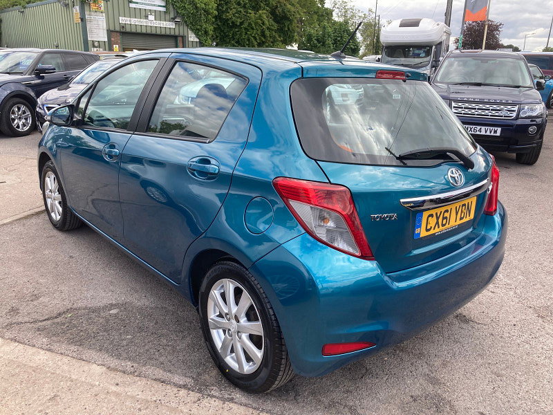 Toyota Yaris 1.33 Dual VVT-i TR Hatchback 5dr Petrol Manual Euro 5 (101 ps) 5dr Manual 2026