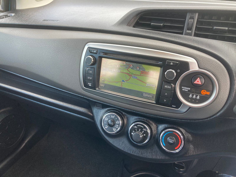 Toyota Yaris 1.33 Dual VVT-i TR Hatchback 5dr Petrol Manual Euro 5 (101 ps) 5dr Manual 2026