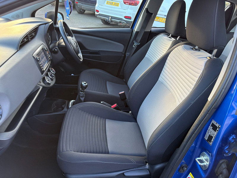 Toyota Yaris 1.5 VVT-i Icon Tech Hatchback 5dr Petrol Manual Euro 6 (111 ps) 5dr Manual 2026
