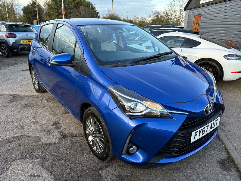 Toyota Yaris 1.5 VVT-i Icon Tech Hatchback 5dr Petrol Manual Euro 6 (111 ps) 5dr Manual 2026