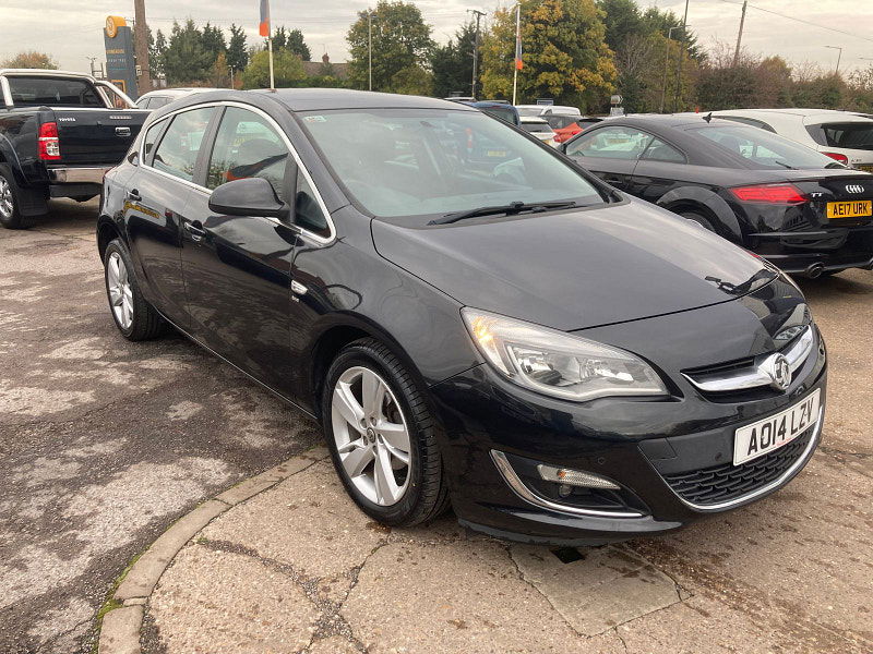 Vauxhall Astra 1.6 16v SRi Hatchback 5dr Petrol Auto Euro 5 (115 ps) 5dr Automatic 2025
