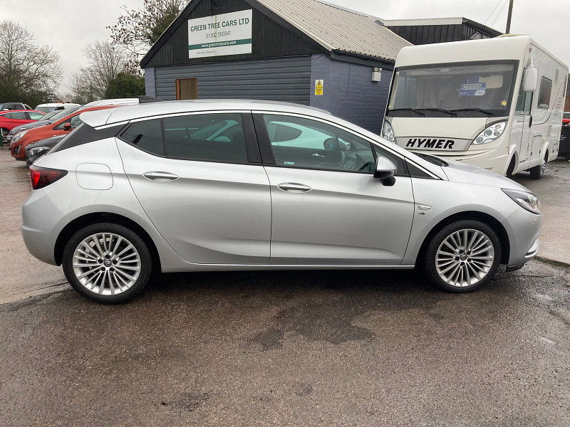 Vauxhall Astra 1.6 CDTi BlueInjection Elite Nav Hatchback 5dr Diesel Auto Euro 6 (136 ps) 5dr Automatic 2026