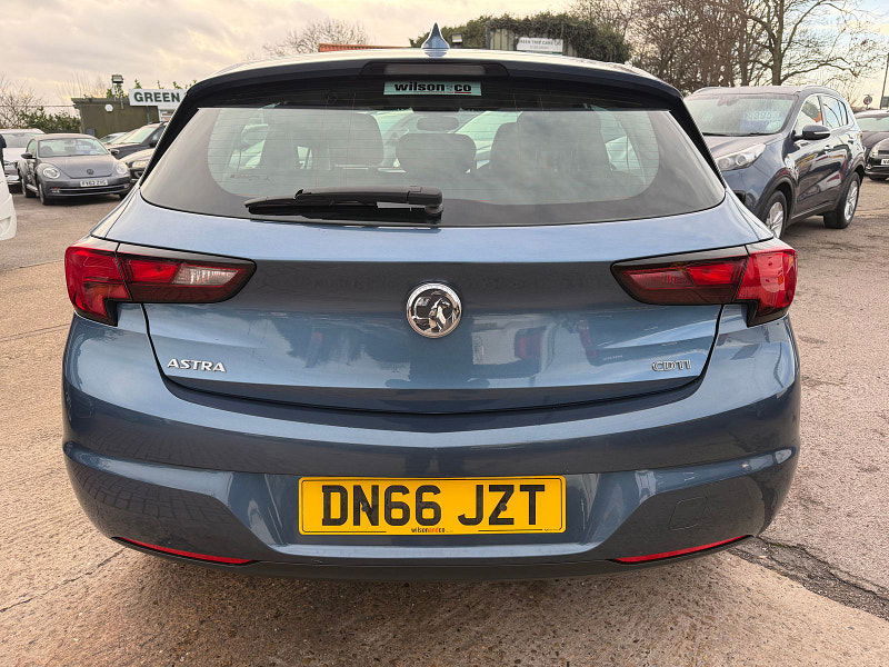 Vauxhall Astra 1.6 CDTi BlueInjection Elite Nav Hatchback 5dr Diesel Manual Euro 6 (s/s) (136 ps) 5dr Manual 2026
