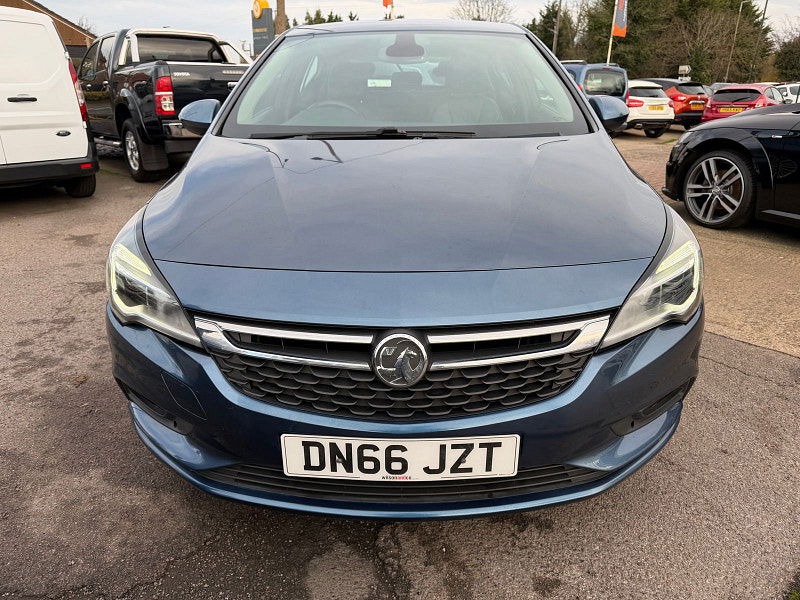 Vauxhall Astra 1.6 CDTi BlueInjection Elite Nav Hatchback 5dr Diesel Manual Euro 6 (s/s) (136 ps) 5dr Manual 2026