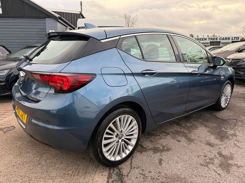 Vauxhall Astra 1.6 CDTi BlueInjection Elite Nav Hatchback 5dr Diesel Manual Euro 6 (s/s) (136 ps) 5dr Manual 2026