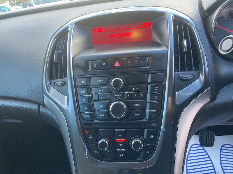 Vauxhall Astra 2.0 CDTi ecoFLEX SE Hatchback 5dr Diesel Manual Euro 5 (s/s) (165 ps) 5dr Manual 2025