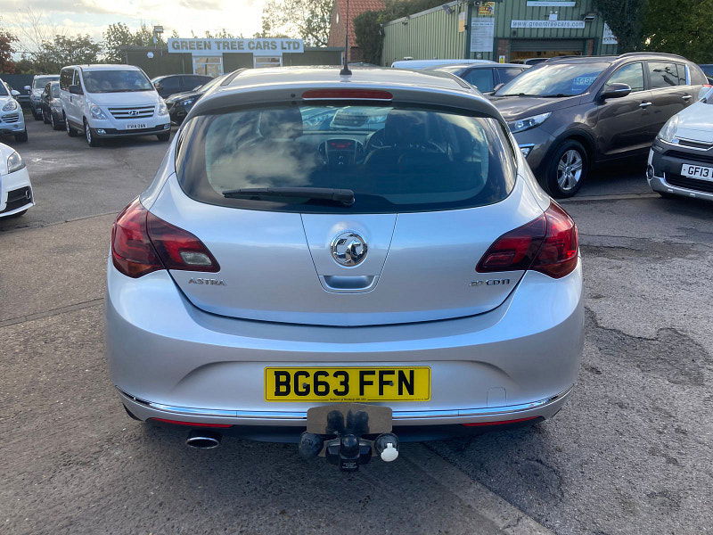 Vauxhall Astra 2.0 CDTi ecoFLEX SE Hatchback 5dr Diesel Manual Euro 5 (s/s) (165 ps) 5dr Manual 2025