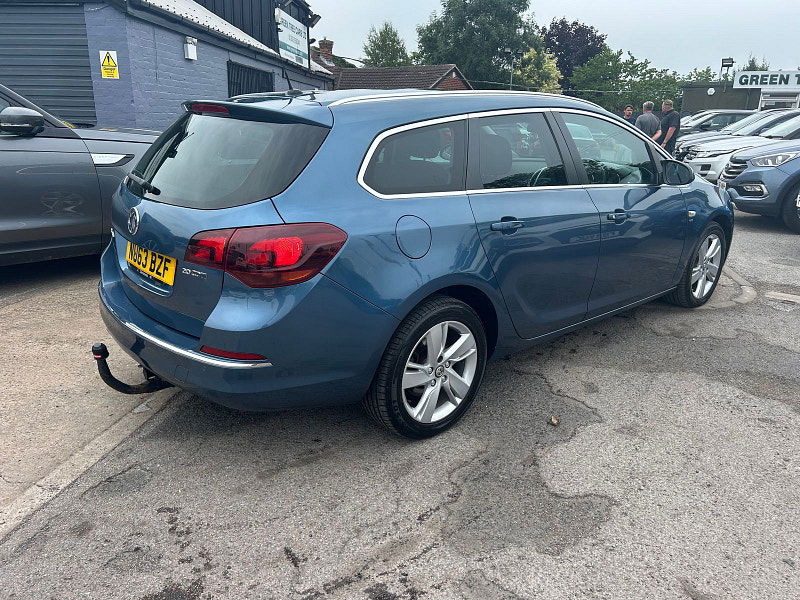 Vauxhall Astra 2.0 CDTi SRi Sports Tourer 5dr Diesel Manual Euro 5 (s/s) (165 ps) 5dr Manual 2025