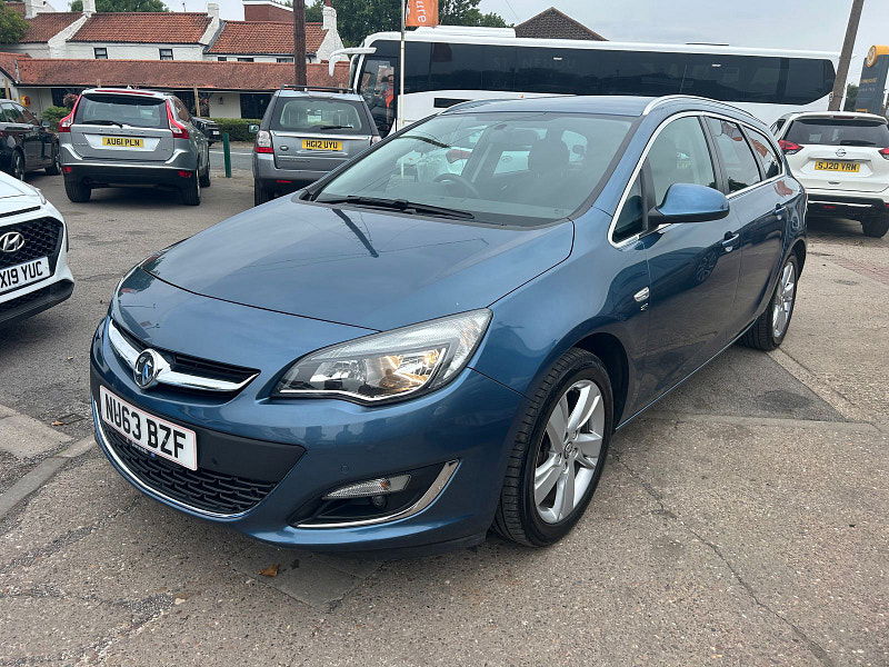 Vauxhall Astra 2.0 CDTi SRi Sports Tourer 5dr Diesel Manual Euro 5 (s/s) (165 ps) 5dr Manual 2025