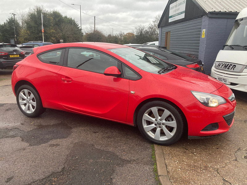 Vauxhall Astra GTC 1.4i Turbo Sport Coupe 3dr Petrol Manual Euro 6 (s/s) (120 ps) 3dr Manual 2025
