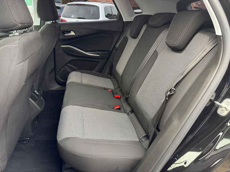 Vauxhall Grandland X 1.2 Turbo GPF SE SUV 5dr Petrol Manual Euro 6 (s/s) (130 ps) 5dr Manual 2025