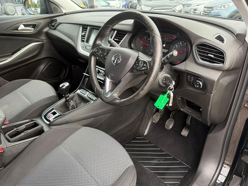 Vauxhall Grandland X 1.6 Turbo D BlueInjection SE SUV 5dr Diesel Manual Euro 6 (s/s) (120 ps) 5dr Manual 2025
