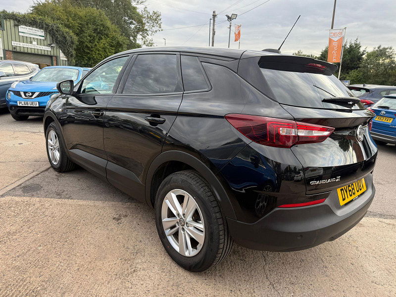 Vauxhall Grandland X 1.6 Turbo D BlueInjection SE SUV 5dr Diesel Manual Euro 6 (s/s) (120 ps) 5dr Manual 2025