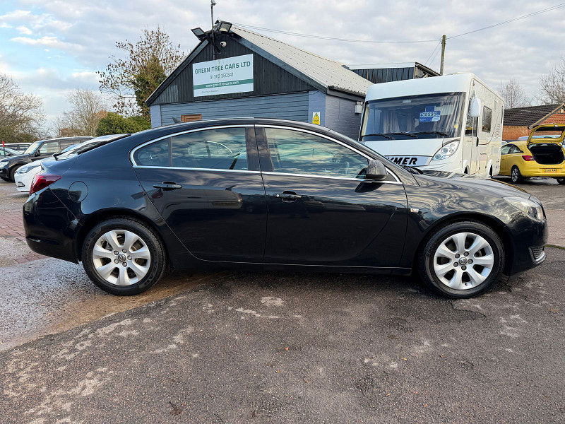 Vauxhall Insignia 2.0 CDTi ecoFLEX Tech Line Hatchback 5dr Diesel Manual Euro 5 (s/s) (140 ps) 5dr Manual 2025