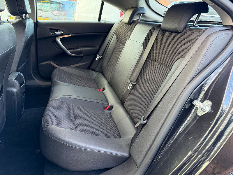 Vauxhall Insignia 2.0 CDTi ecoFLEX Tech Line Hatchback 5dr Diesel Manual Euro 5 (s/s) (140 ps) 5dr Manual 2025