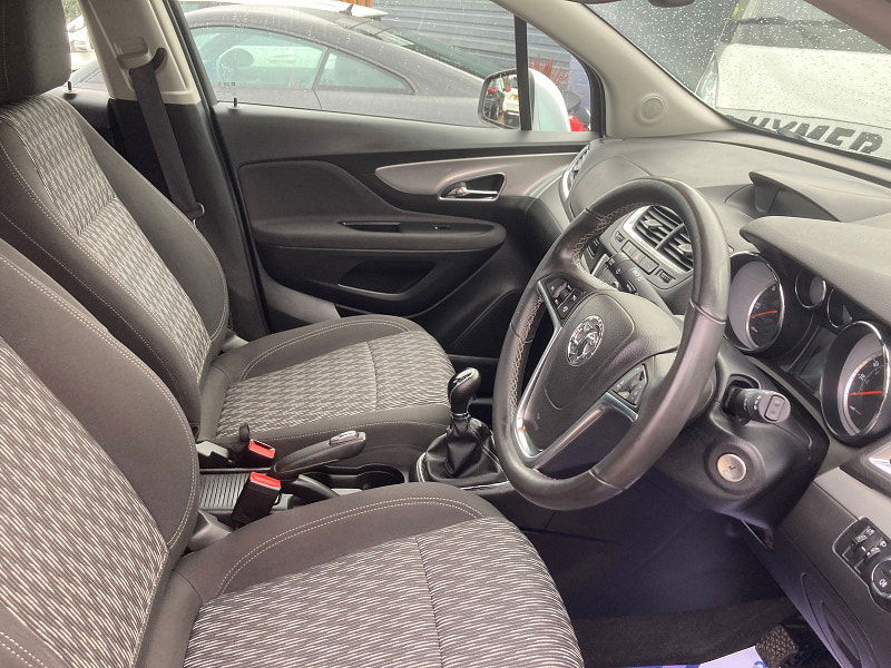 Vauxhall Mokka 1.6 CDTi ecoFLEX Exclusiv SUV 5dr Diesel Manual 2WD Euro 6 (s/s) (136 ps) 5dr Manual 2025