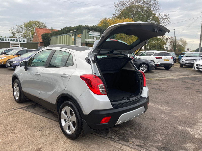 Vauxhall Mokka 1.6 CDTi ecoFLEX Exclusiv SUV 5dr Diesel Manual 2WD Euro 6 (s/s) (136 ps) 5dr Manual 2025
