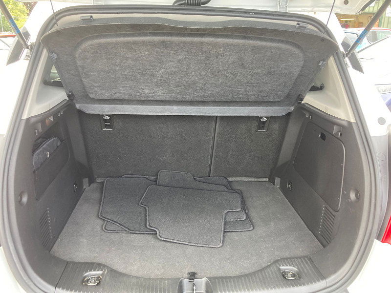 Vauxhall Mokka 1.6 CDTi SE SUV 5dr Diesel Manual 2WD Euro 6 (s/s) (136 ps) 5dr Manual 2025