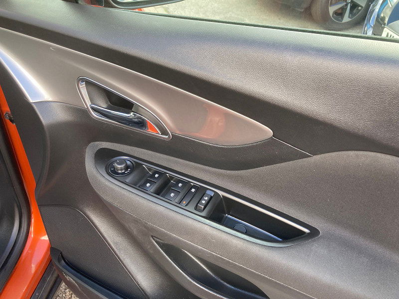 Vauxhall Mokka 1.7 CDTi Tech Line SUV 5dr Diesel Manual 2WD Euro 5 (s/s) (130 ps) 5dr Manual 2025