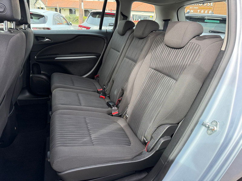 Vauxhall Zafira Tourer 1.4i Turbo Exclusiv MPV 5dr Petrol Manual Euro 6 (140 ps) 5dr Manual 2026