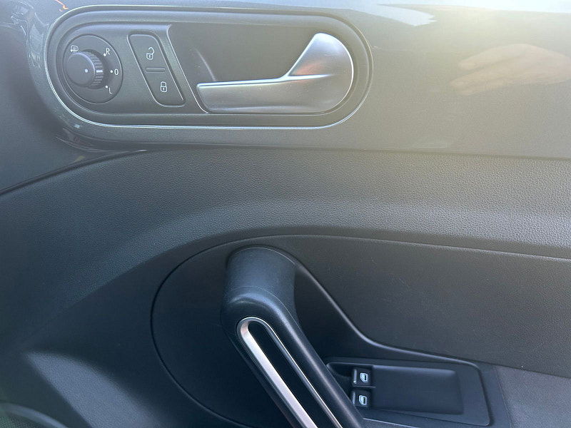 Volkswagen Beetle 1.2 TSI Design Hatchback 3dr Petrol DSG Euro 5 (105 ps) 3dr Automatic 2025