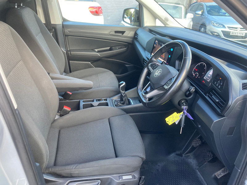 Volkswagen Caddy 2.0 TDI C20 Commerce Pro Panel Van 5dr Diesel Manual SWB Euro 6 (s/s) (102 ps) 5dr Manual 2025