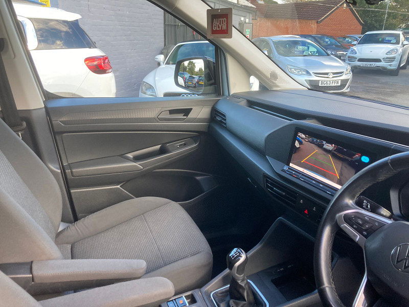 Volkswagen Caddy 2.0 TDI C20 Commerce Pro Panel Van 5dr Diesel Manual SWB Euro 6 (s/s) (102 ps) 5dr Manual 2025