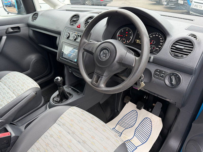 Volkswagen Caddy Maxi 1.6 TDi C20 Maxi Panel Van 5dr Diesel Manual FWD (155 g/km, 101 bhp) 5dr Manual 2026