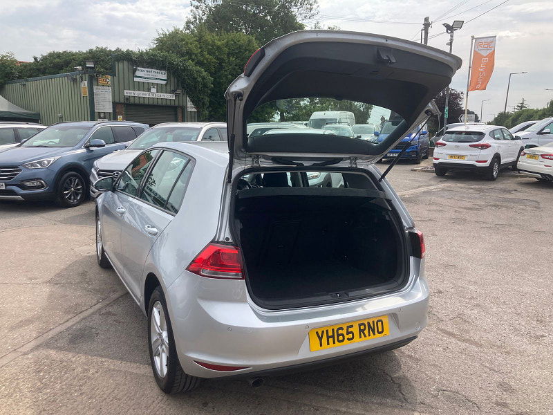 Volkswagen Golf 1.6 TDI BlueMotion Tech Match Hatchback 5dr Diesel Manual Euro 6 (s/s) (110 ps) 5dr Manual 2025