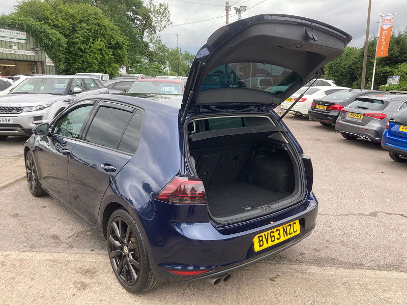 Volkswagen Golf 2.0 TDI BlueMotion Tech GT Hatchback 5dr Diesel DSG Euro 5 (s/s) (150 ps) 5dr Automatic 2025