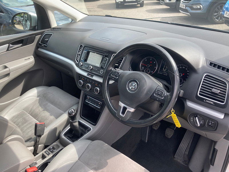 Volkswagen Sharan 2.0 TDI BlueMotion Tech SEL MPV 5dr Diesel Manual Euro 5 (s/s) (177 ps) 5dr Manual 2025