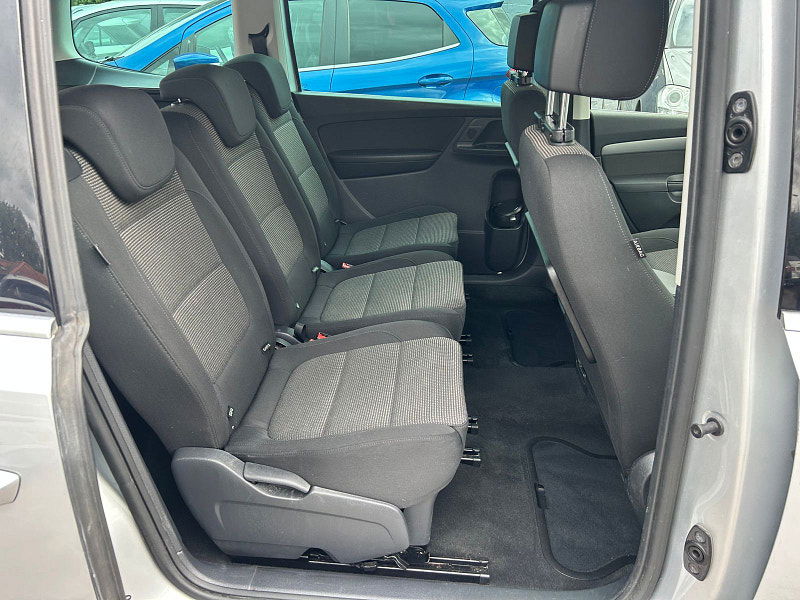 Volkswagen Sharan 2.0 TDI DPF SE MPV 5dr Diesel Manual (177 g/km, 138 bhp) 5dr Manual 2025