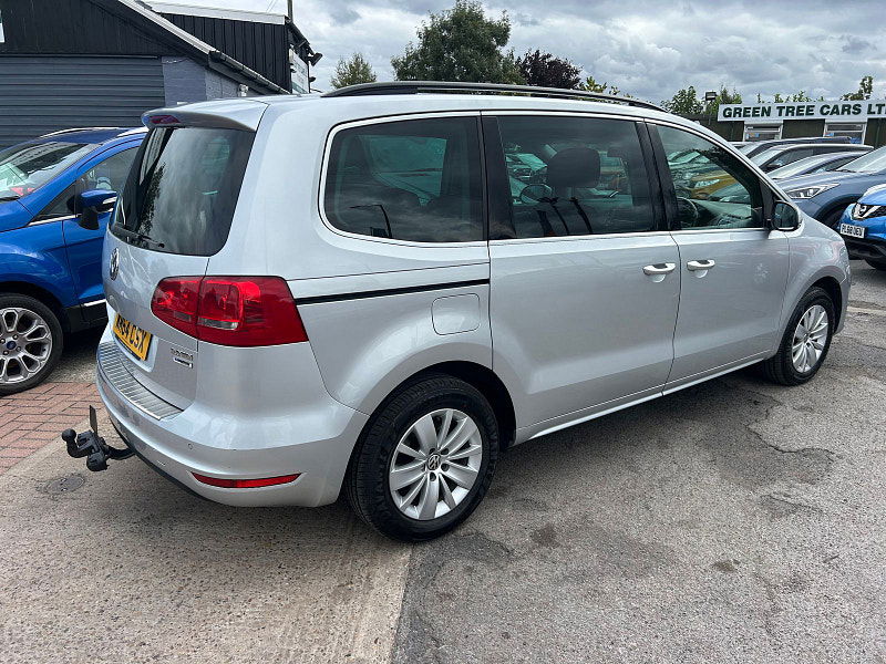 Volkswagen Sharan 2.0 TDI DPF SE MPV 5dr Diesel Manual (177 g/km, 138 bhp) 5dr Manual 2025