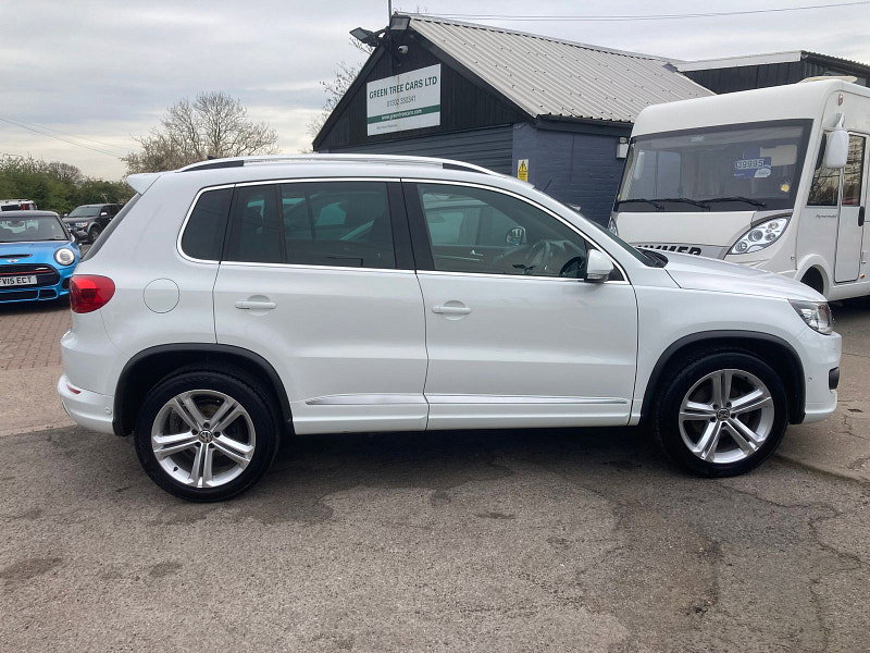 Volkswagen Tiguan 2.0 TDI BlueMotion Tech R-Line SUV 5dr Diesel DSG 4WD Euro 5 (s/s) (Nav) (177 ps) 5dr Automatic 2026