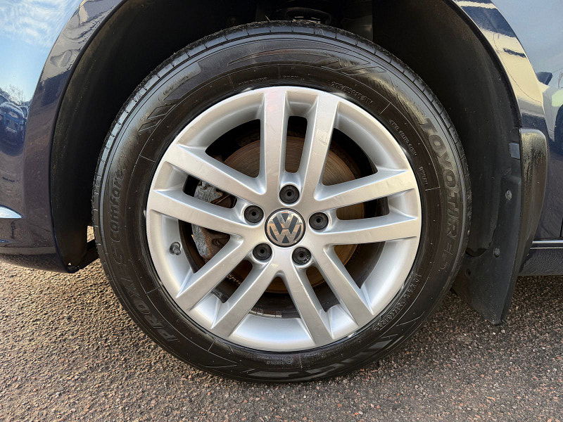 Volkswagen Touran 1.6 TDI SE MPV 5dr Diesel Manual Euro 5 (105 ps) 5dr Manual 2026