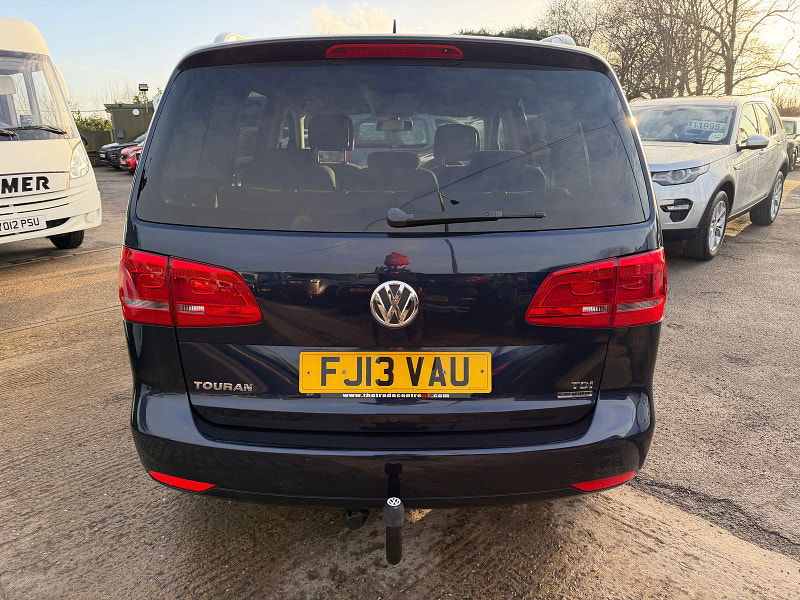 Volkswagen Touran 1.6 TDI SE MPV 5dr Diesel Manual Euro 5 (105 ps) 5dr Manual 2026