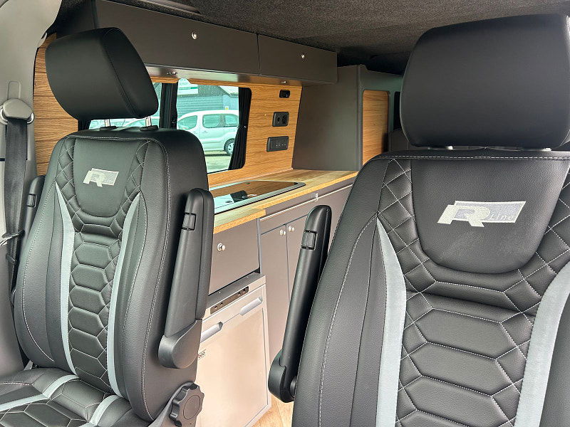 Volkswagen Transporter T30 TDI HIGHLINE CAMPER 0dr Automatic 2025