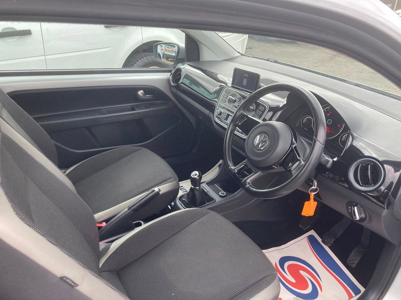 Volkswagen up! 1.0 High up! Hatchback 3dr Petrol Manual Euro 5 (75 ps) 3dr Manual 2026