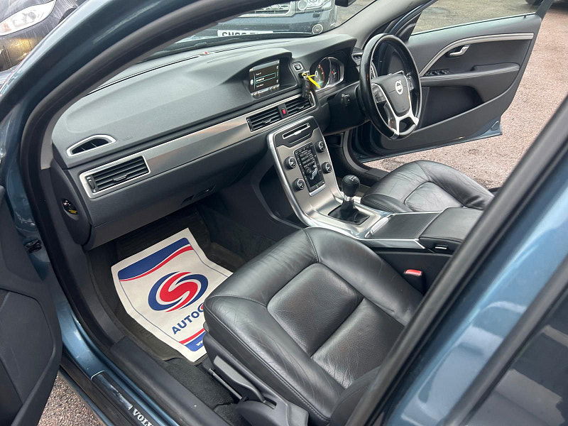 Volvo V70 2.0 D3 SE Lux Estate 5dr Diesel Manual Euro 5 (s/s) (136 ps) 5dr Manual 2026